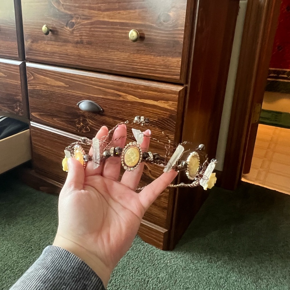 Custom Made Wired Crown!